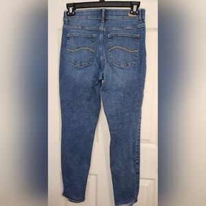 Lee Women's Straight Leg Blue Jeans